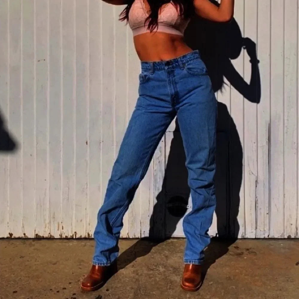 Levis 505 Straight Leg High Rise Jeans Vintage Fit